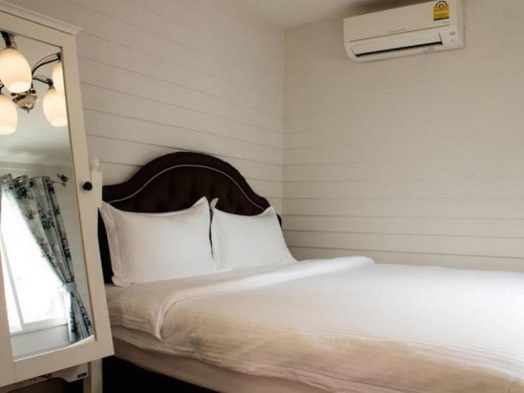 מלון Ban Thungdang Housetel בנגקוק חדר תמונה