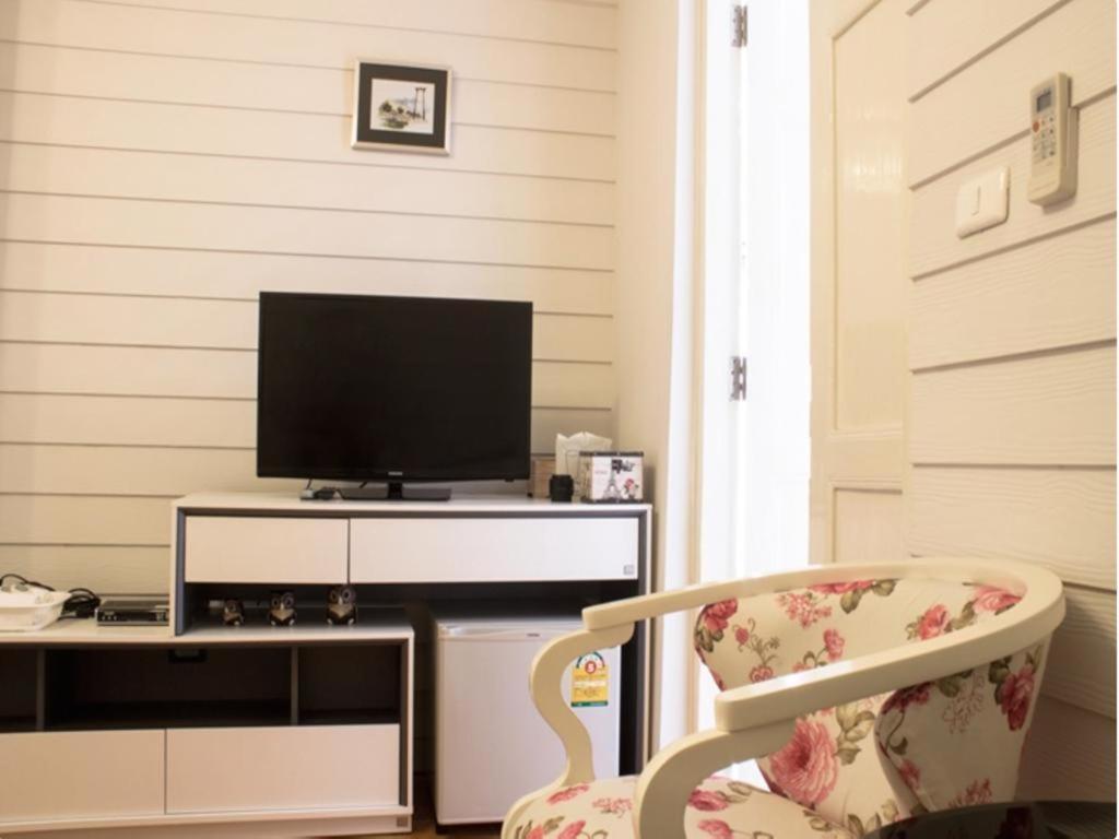 מלון Ban Thungdang Housetel בנגקוק מראה חיצוני תמונה