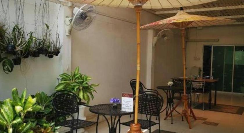 מלון Ban Thungdang Housetel בנגקוק מראה חיצוני תמונה