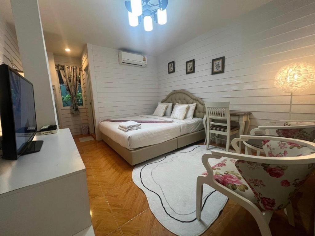 מלון Ban Thungdang Housetel בנגקוק מראה חיצוני תמונה