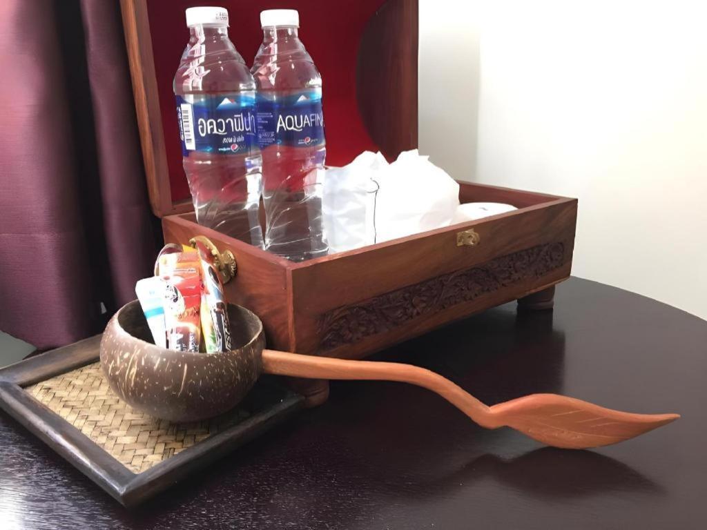 מלון Ban Thungdang Housetel בנגקוק מראה חיצוני תמונה